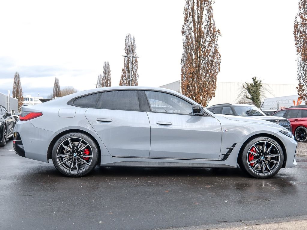 BMW M440 2023