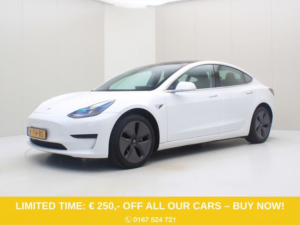 Tesla Model 3 2020