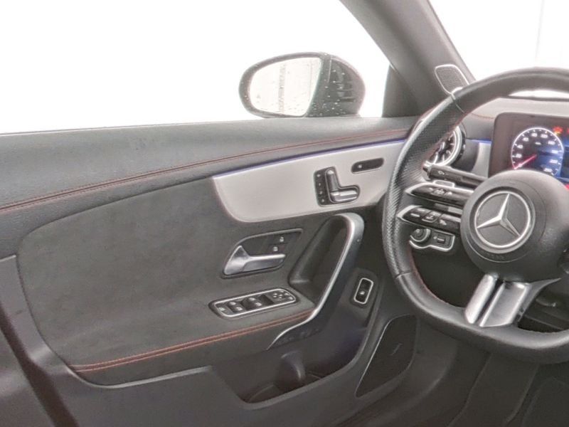 Mercedes-Benz CLA 250 2024