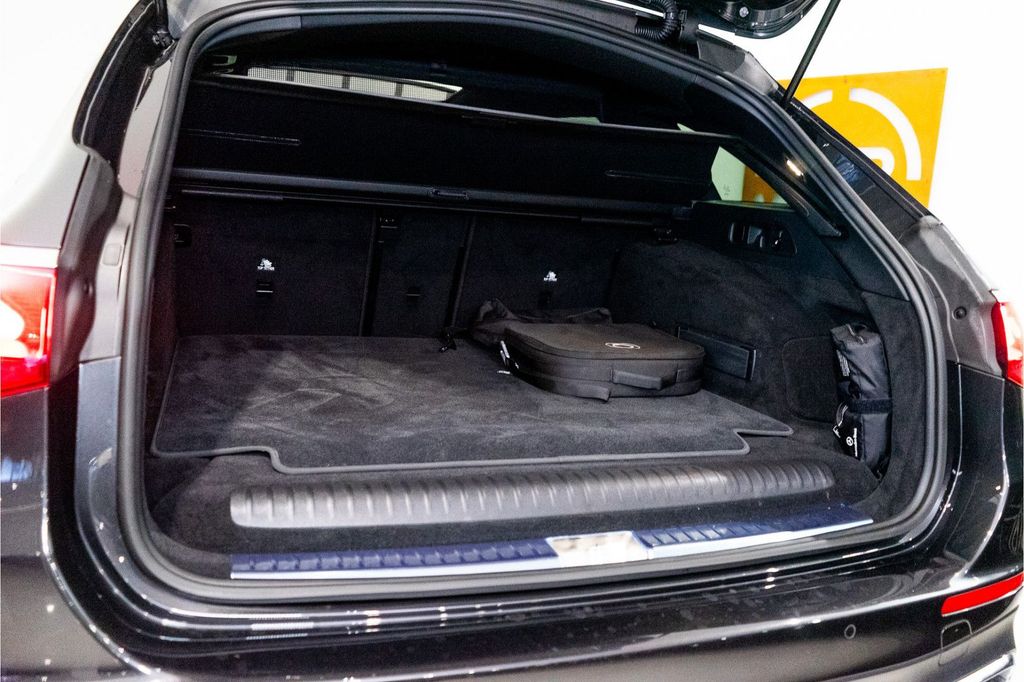 Mercedes-Benz E 300 2024