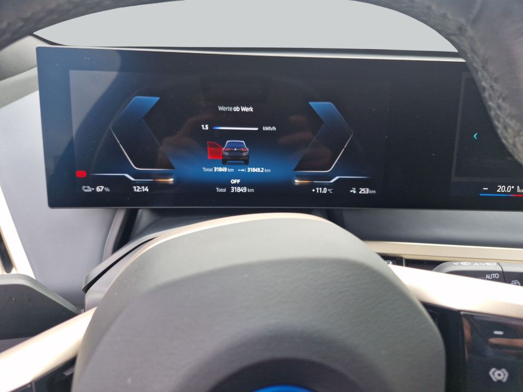 BMW iX 2023