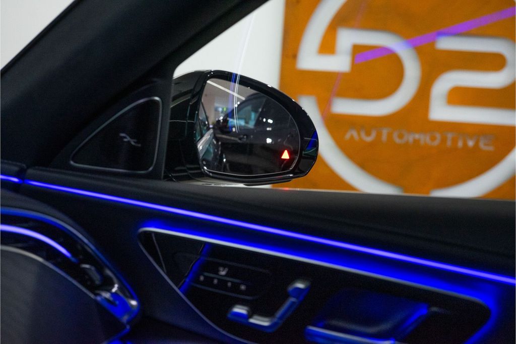 Mercedes-Benz E 300 2024