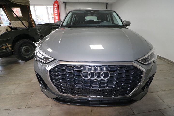 Audi Q3 2021