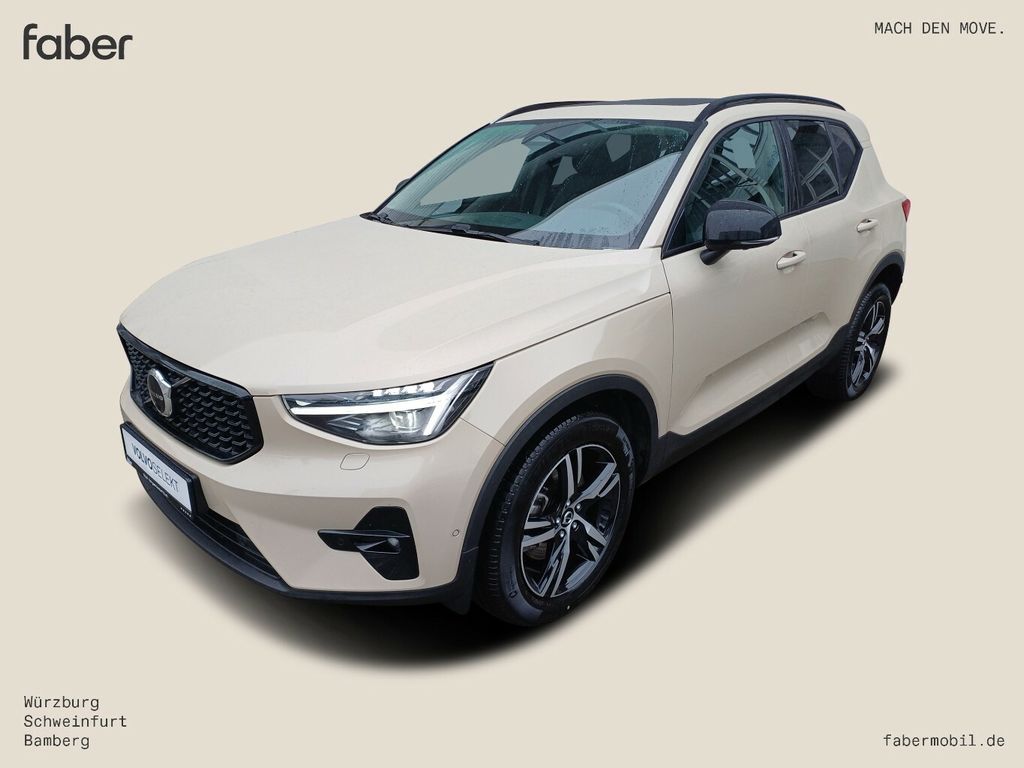 Volvo XC40 2025