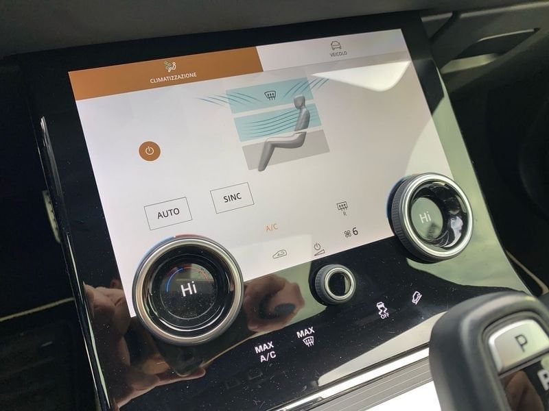 Land Rover Range Rover Evoque 2021