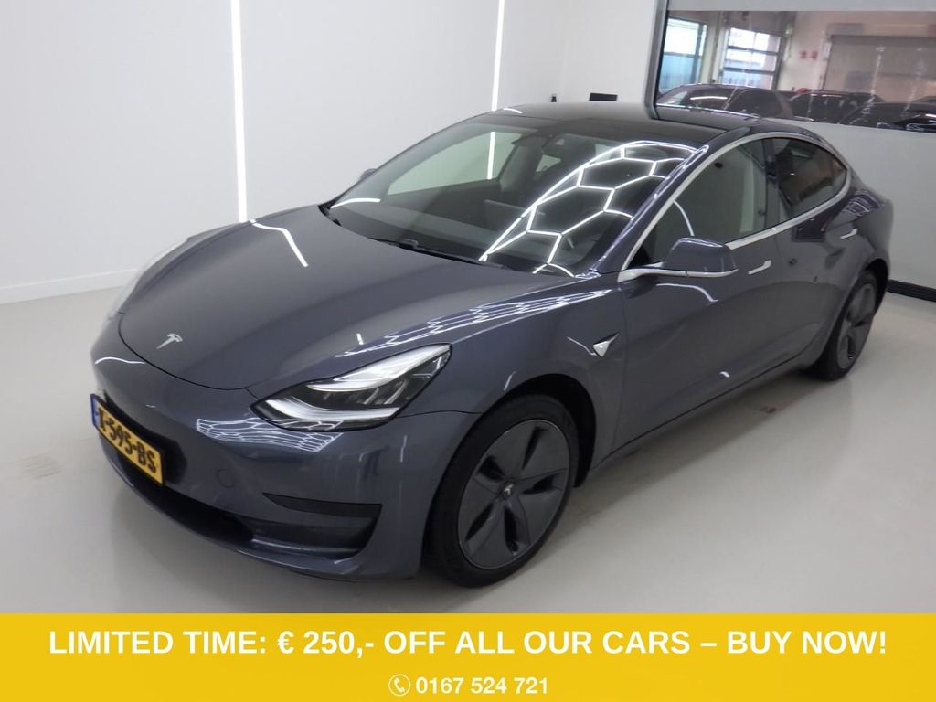 Tesla Model 3 2020