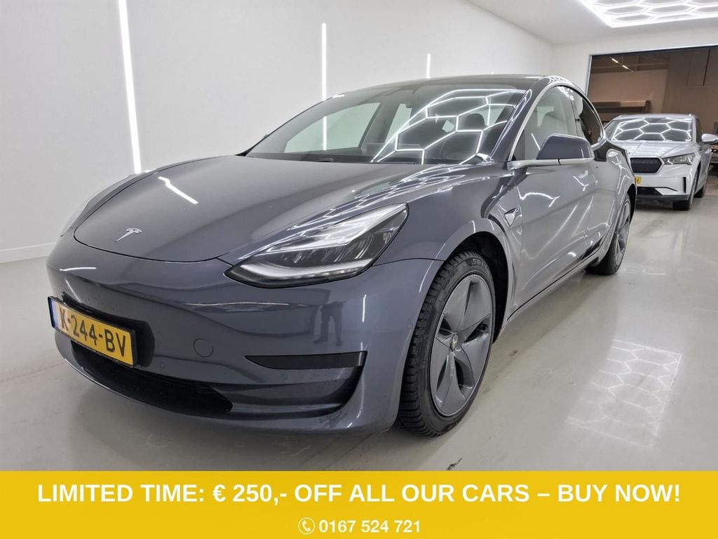 Tesla Model 3 2020