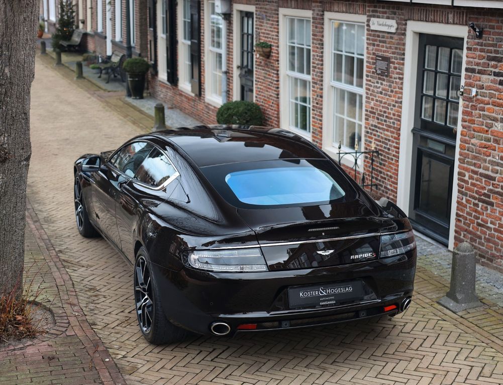 Aston Martin Rapide 2015