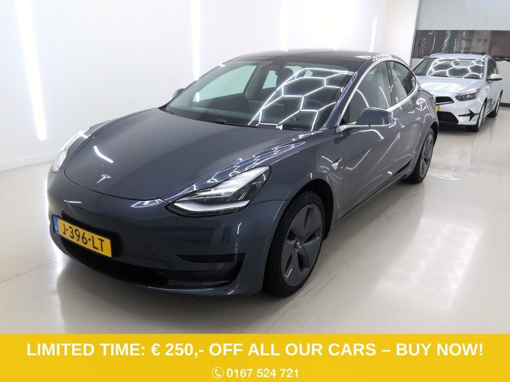 Tesla Model 3 2020