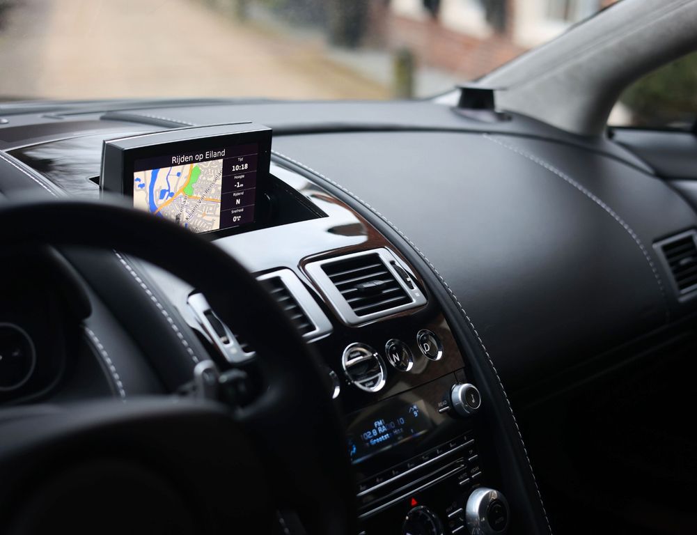 Aston Martin Rapide 2015