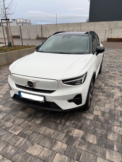 Volvo XC40 2023
