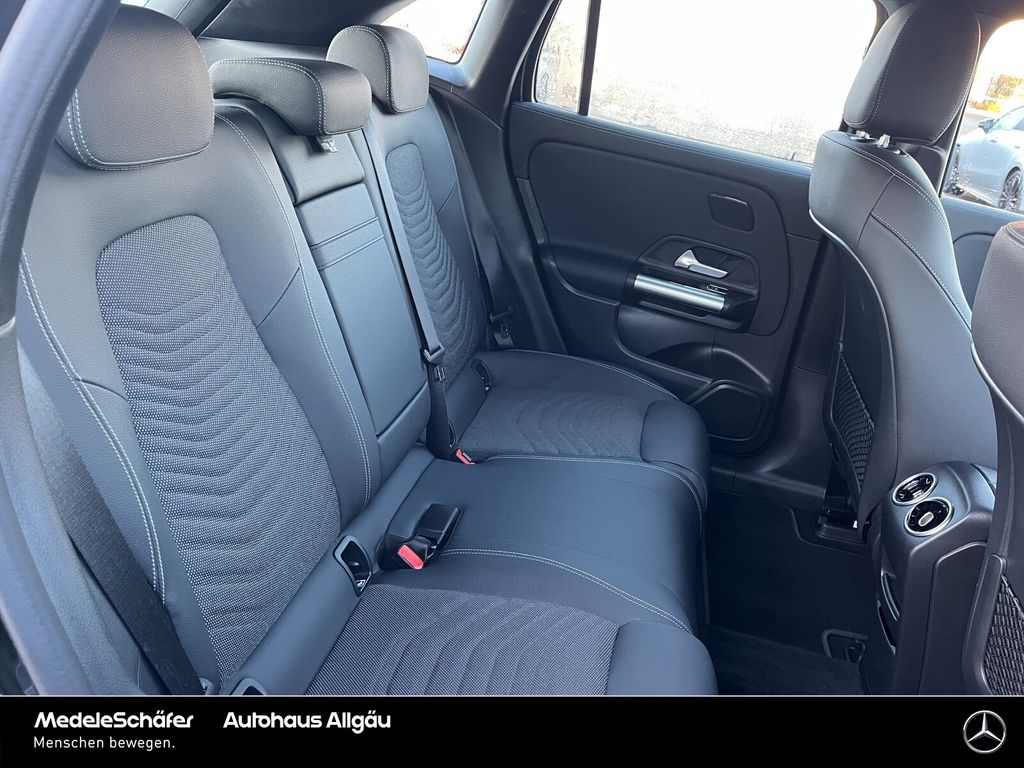 Mercedes-Benz EQA 2024