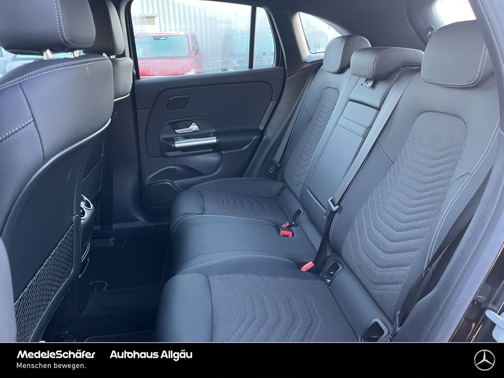 Mercedes-Benz EQA 2024