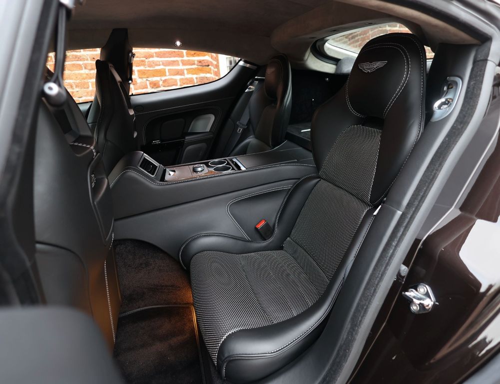 Aston Martin Rapide 2015