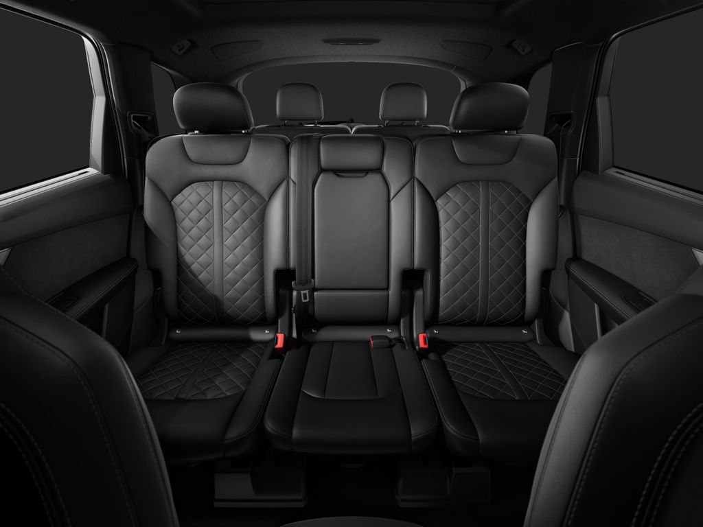 Audi SQ7 2025