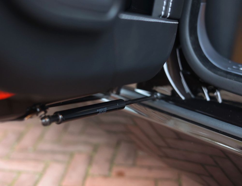 Aston Martin Rapide 2015