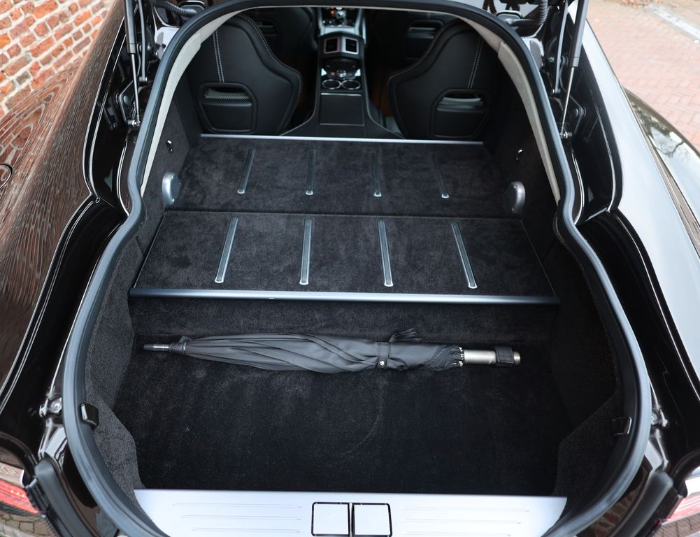 Aston Martin Rapide 2015