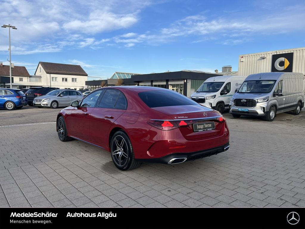 Mercedes-Benz E 300 2025