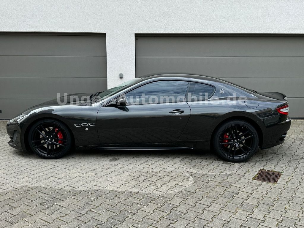 Maserati Granturismo 2016