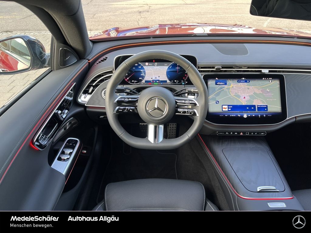 Mercedes-Benz E 300 2025