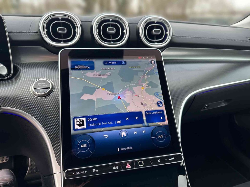 Mercedes-Benz C 200 2025