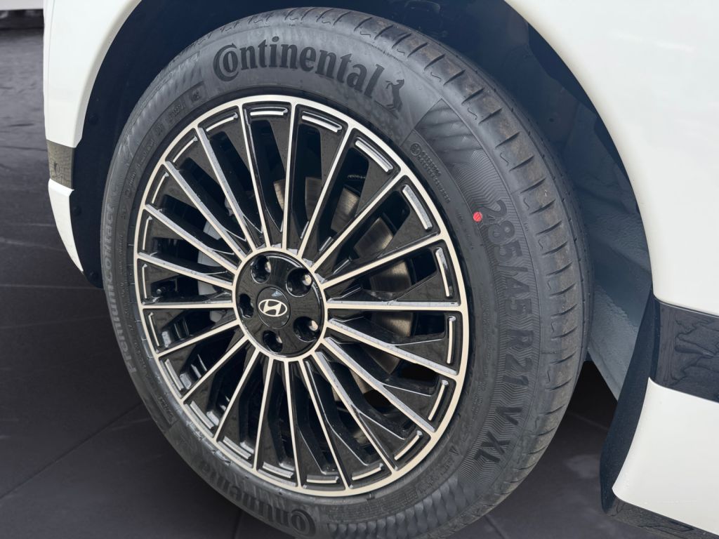 Hyundai IONIQ 9 2025