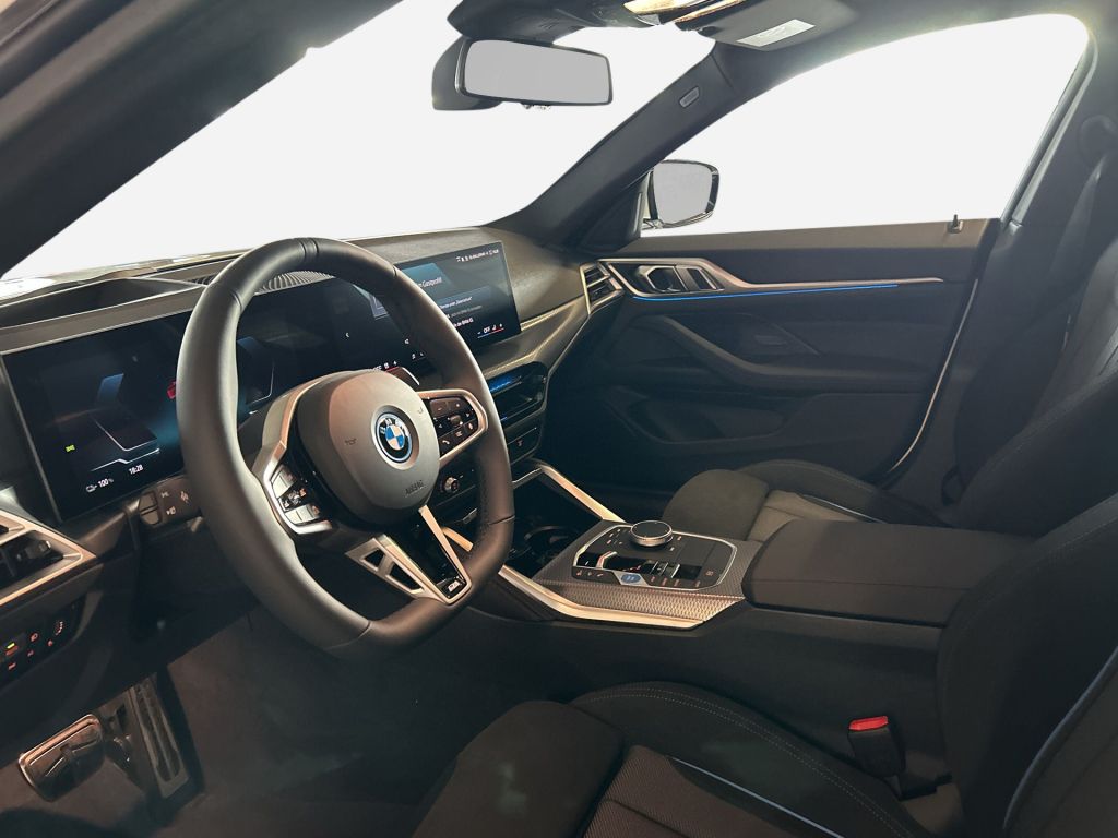BMW i4 2025