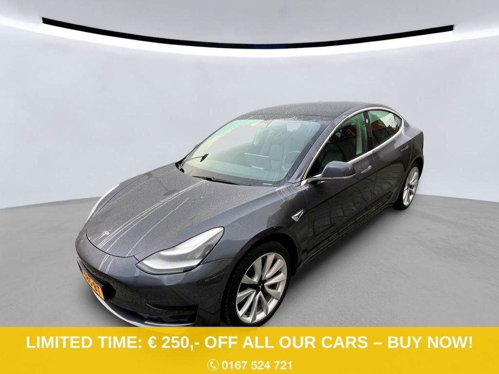 Tesla Model 3 2020