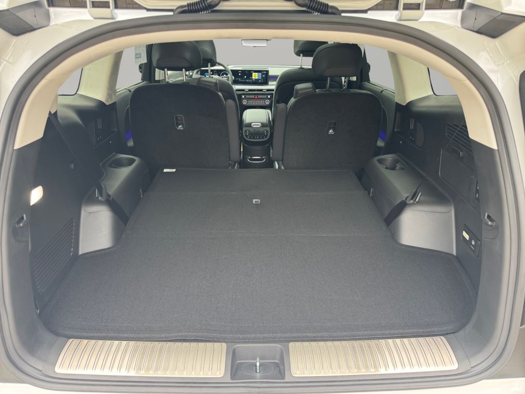 Hyundai IONIQ 9 2025