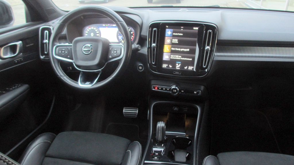Volvo XC40 2019