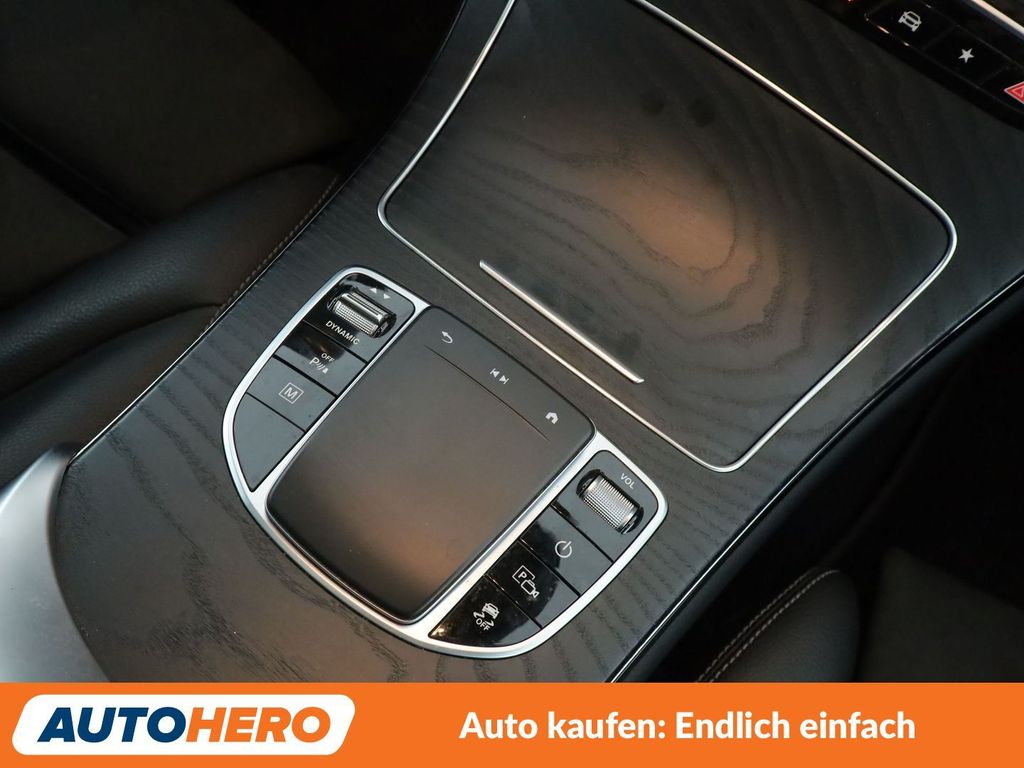 Mercedes-Benz GLC 300 2021