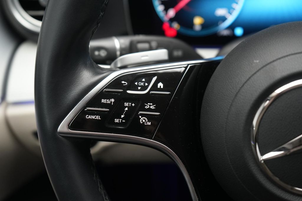 Mercedes-Benz E 220 2021