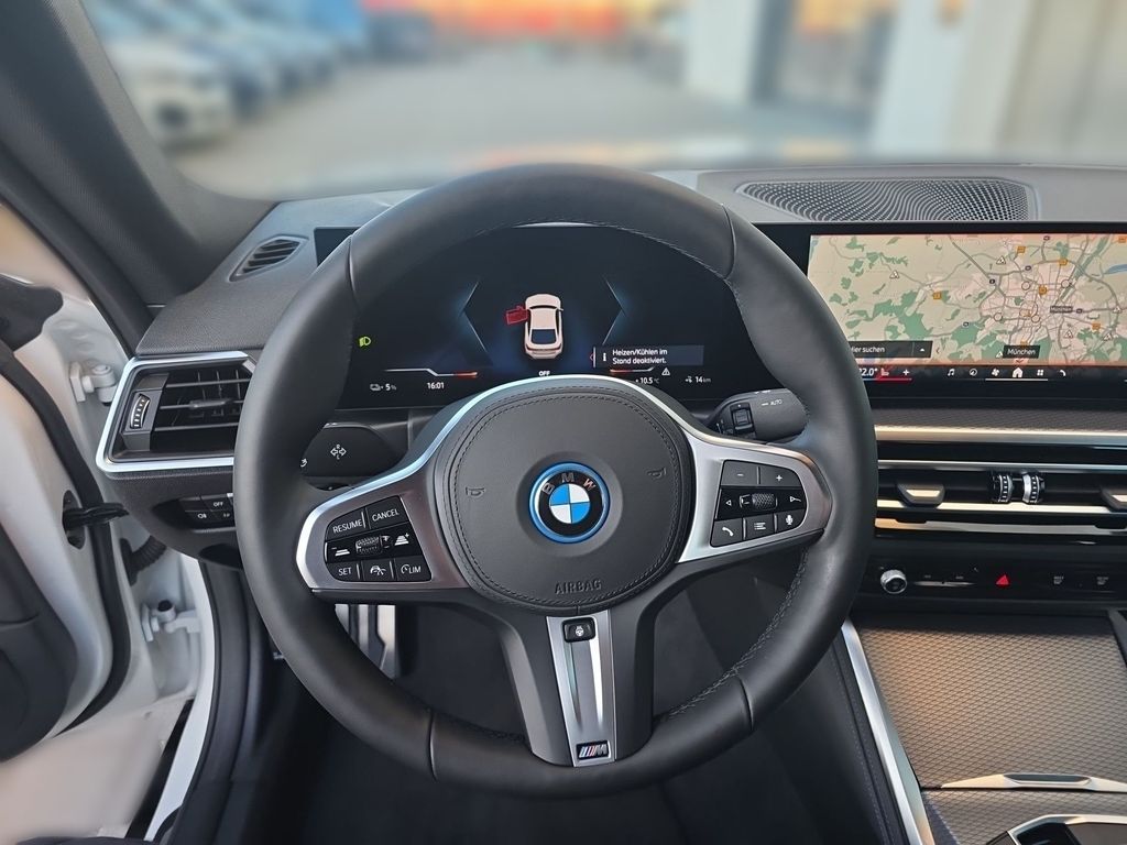 BMW i4 2023