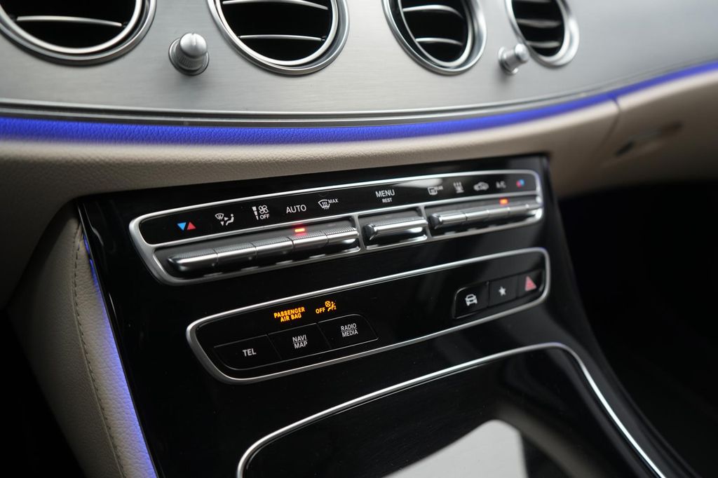 Mercedes-Benz E 220 2021