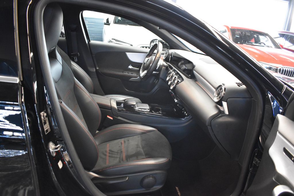 Mercedes-Benz A 250 2021