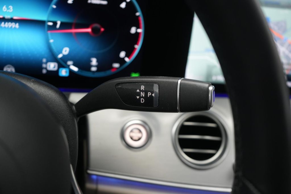 Mercedes-Benz E 220 2021