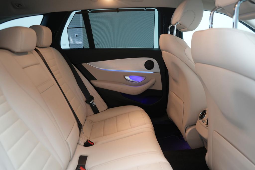 Mercedes-Benz E 220 2021