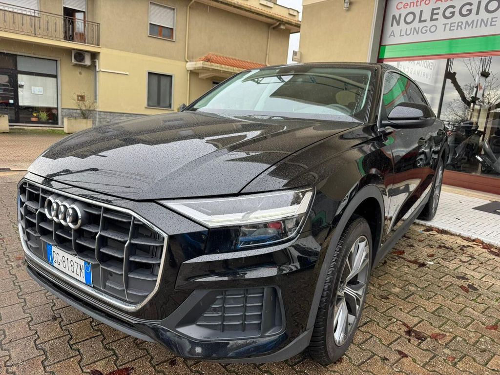 Audi Q8 2021
