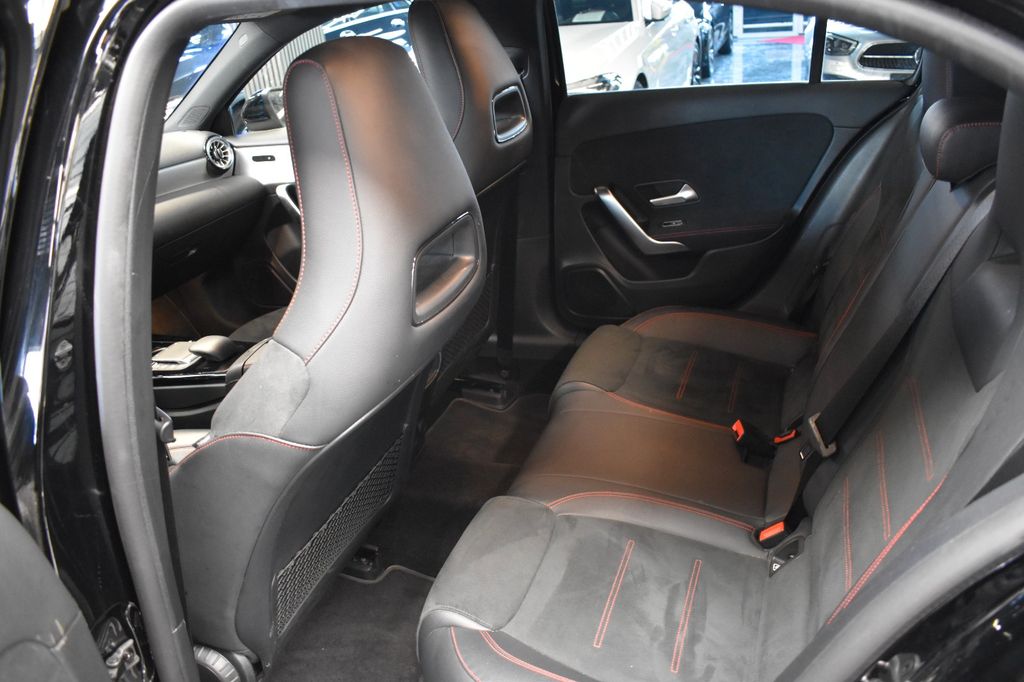 Mercedes-Benz A 250 2021