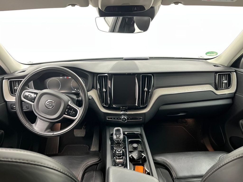 Volvo XC60 2021