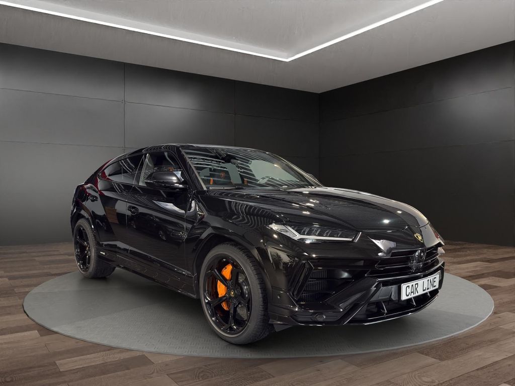 Lamborghini Urus 2025