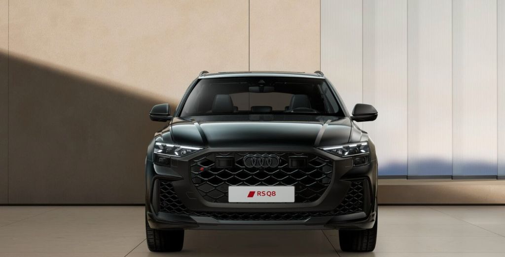 Audi RSQ8