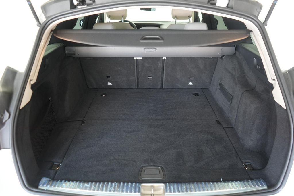 Mercedes-Benz E 220 2021