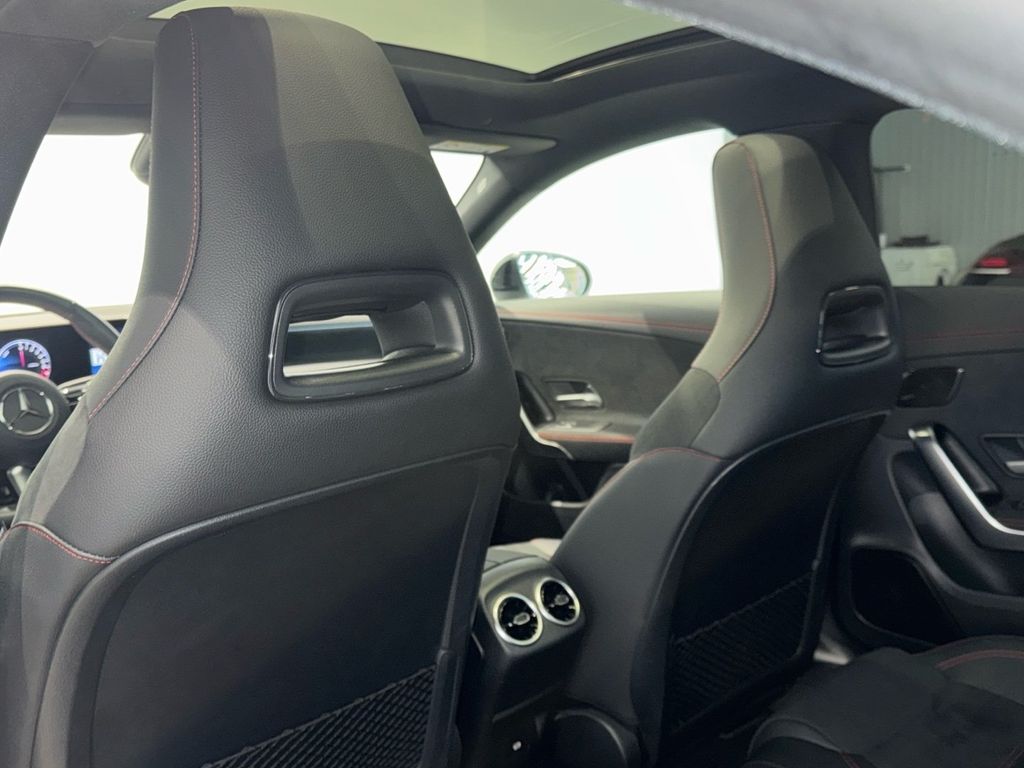 Mercedes-Benz CLA 250 2024