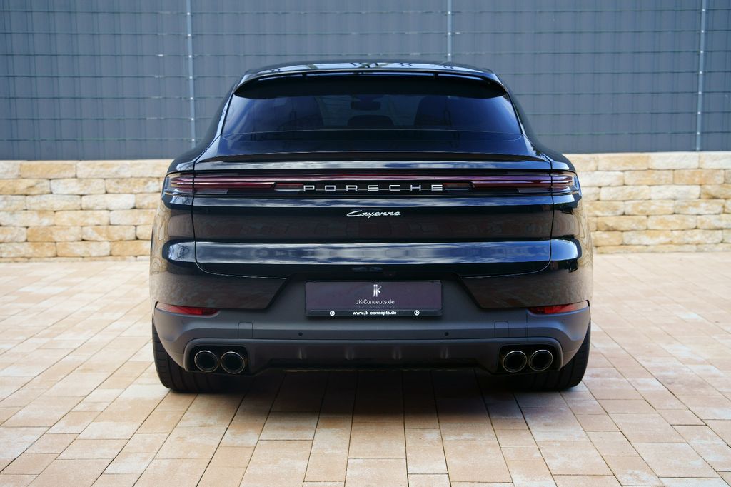Porsche Cayenne 2025