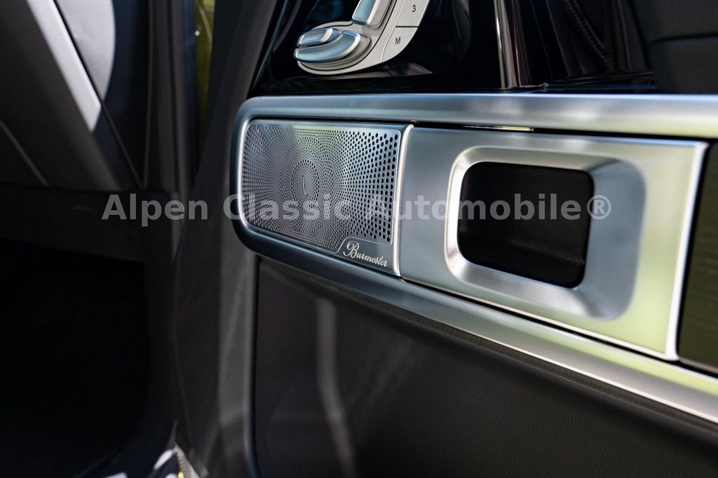 Mercedes-Benz 450 2025