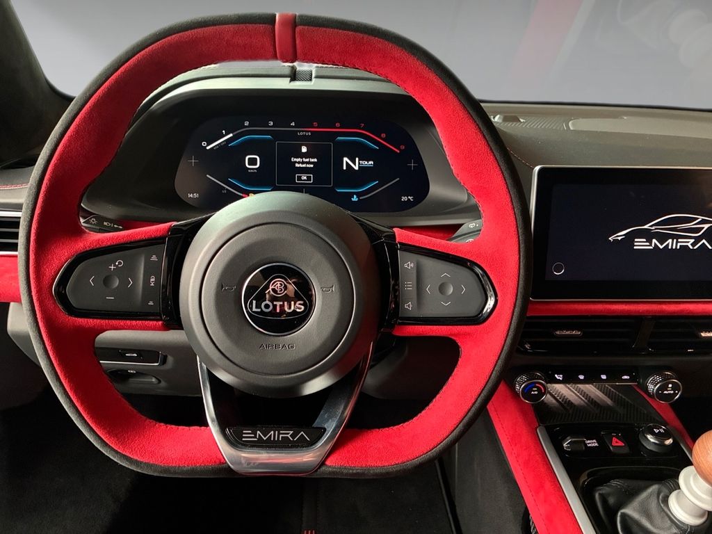 Lotus Emira