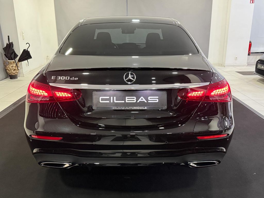 Mercedes-Benz E 300 2022