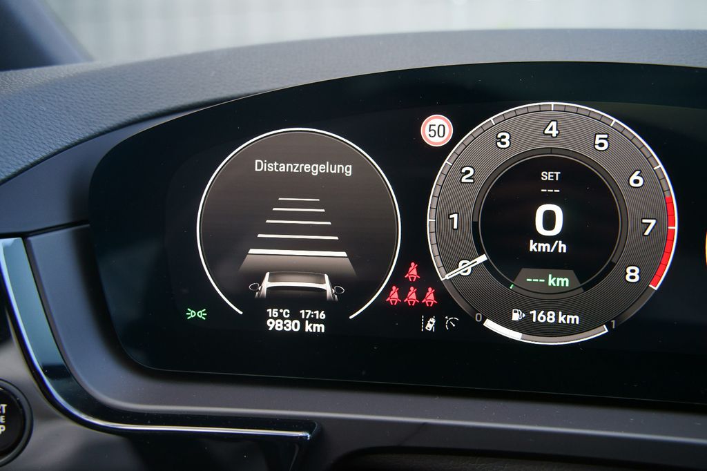 Porsche Cayenne 2025