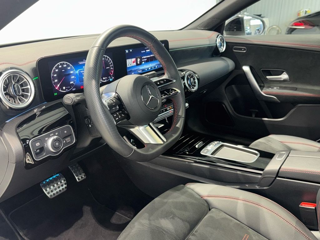 Mercedes-Benz CLA 250 2024